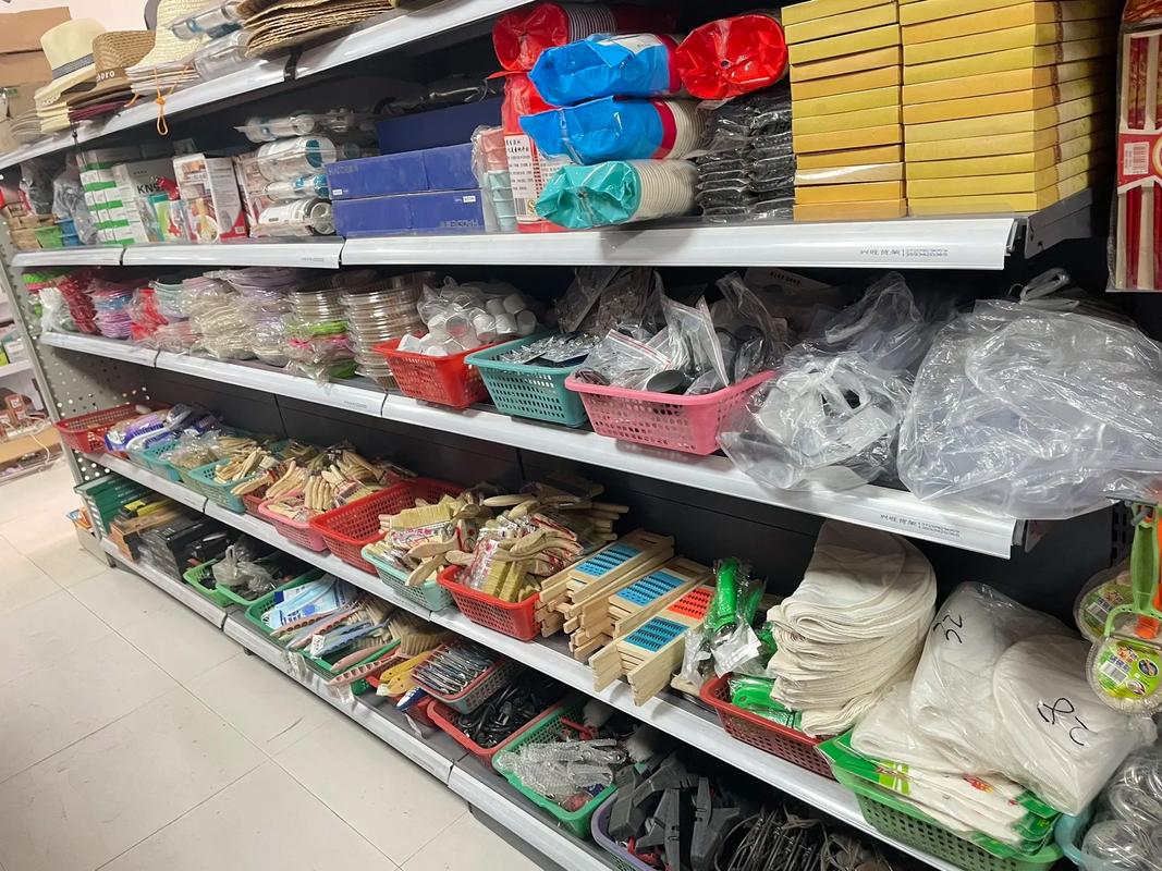 誠信經(jīng)營，貨真價(jià)實(shí)——記一家公牛插座與五金電料雜貨店